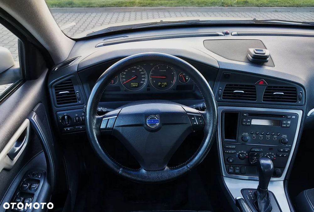 Volvo S60 D5 Summum - 24