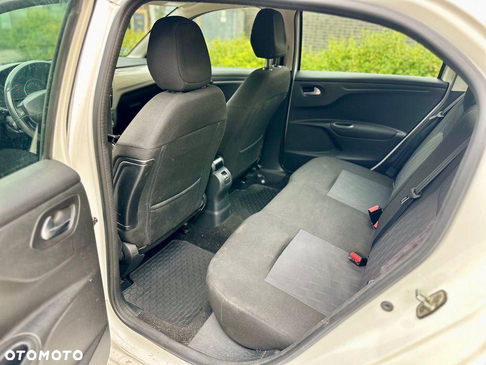 Citroën C-Elysée 1.6 BlueHDi Exclusive - 17