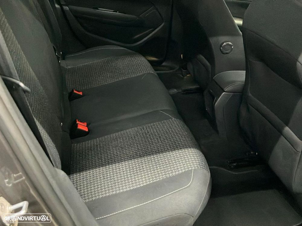 Peugeot 308 SW - 17