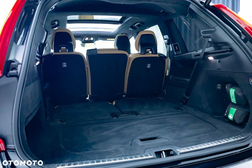 Volvo XC 90 T8 AWD Recharge Ultimate Bright - 37