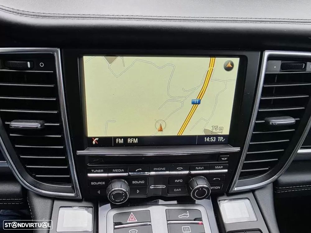 Porsche Panamera S Hybrid - 30