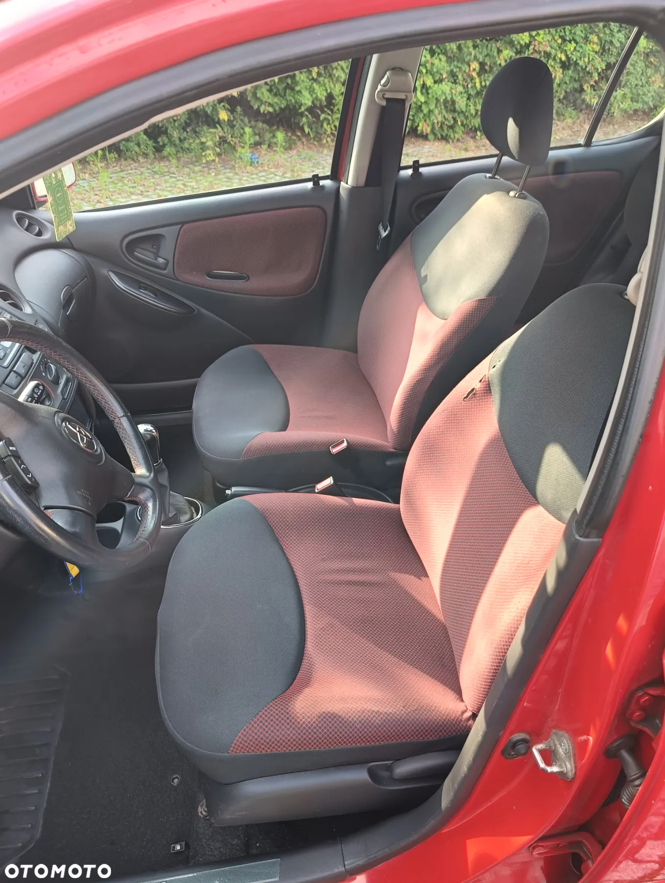 Toyota Yaris - 4