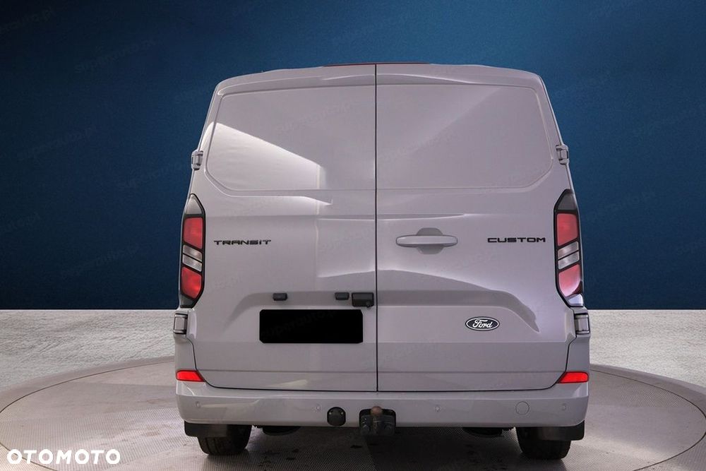 Ford Transit Custom 320 L2H1 Limited A8 2.0 170KM - 5