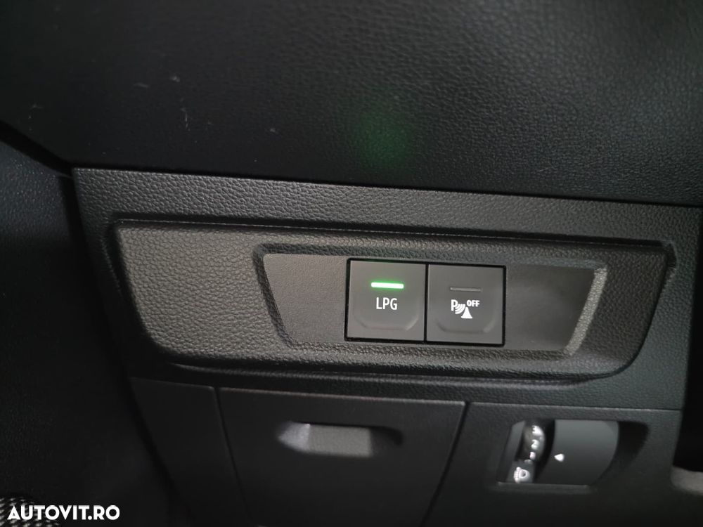 Dacia Sandero Stepway ECO-G 100 MT6 Extreme - 10