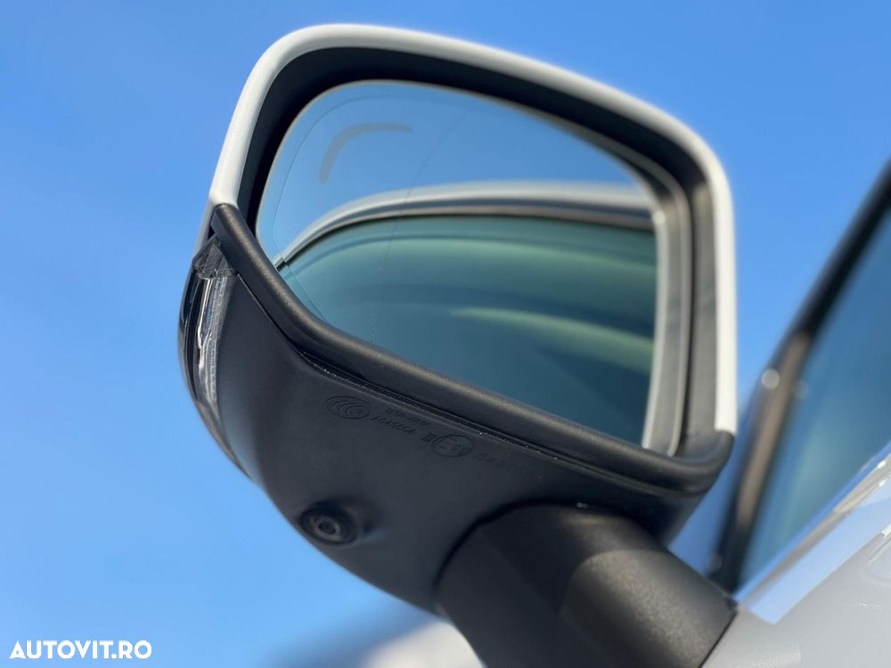 Volvo XC 40 Recharge T5 Twin Engine AT7 Inscription Expression - 16