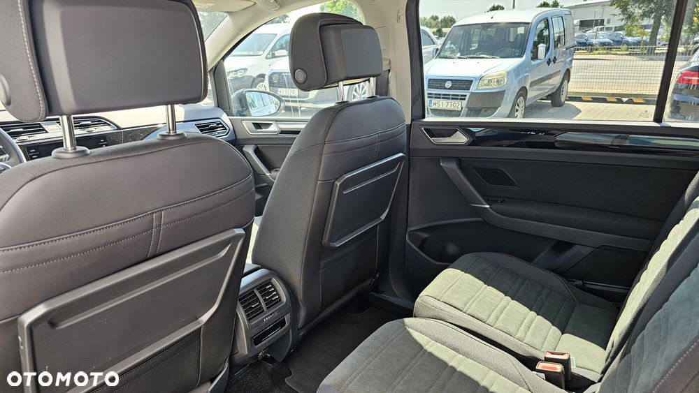Volkswagen Touran 1.5 TSI EVO Highline DSG - 20