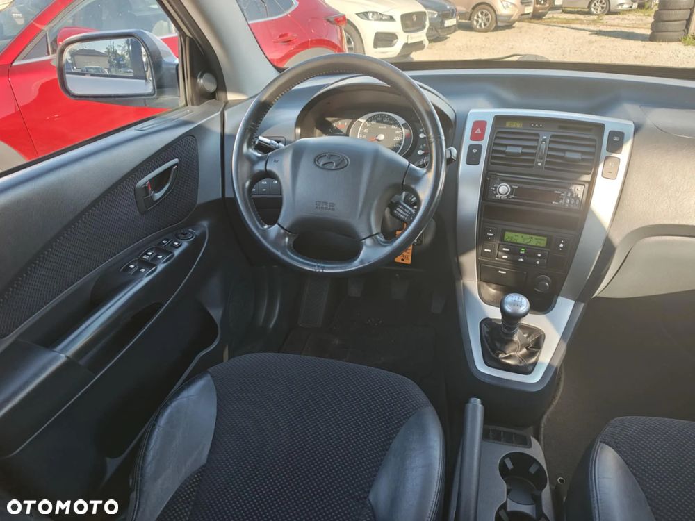 Hyundai Tucson 2.0 CRDi VGT 4WD GLS - 15