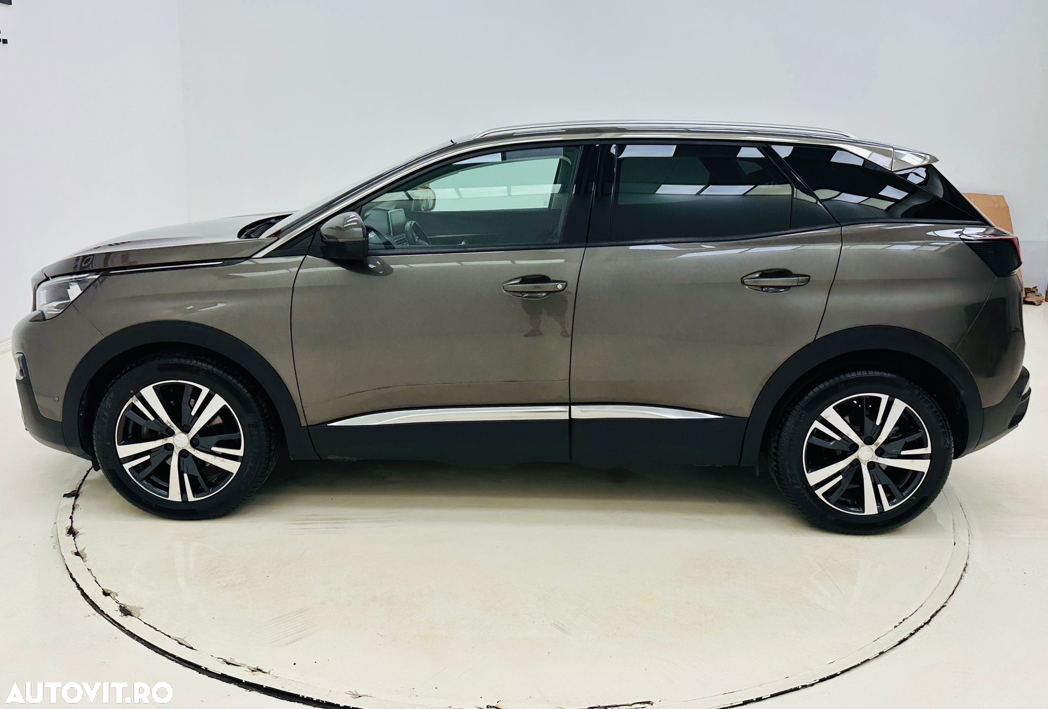 Peugeot 3008 - 11