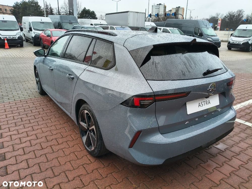 Opel Astra - 10