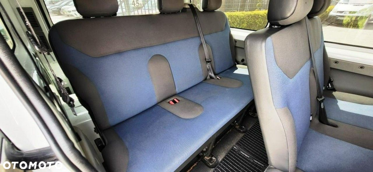 Renault Trafic - 14