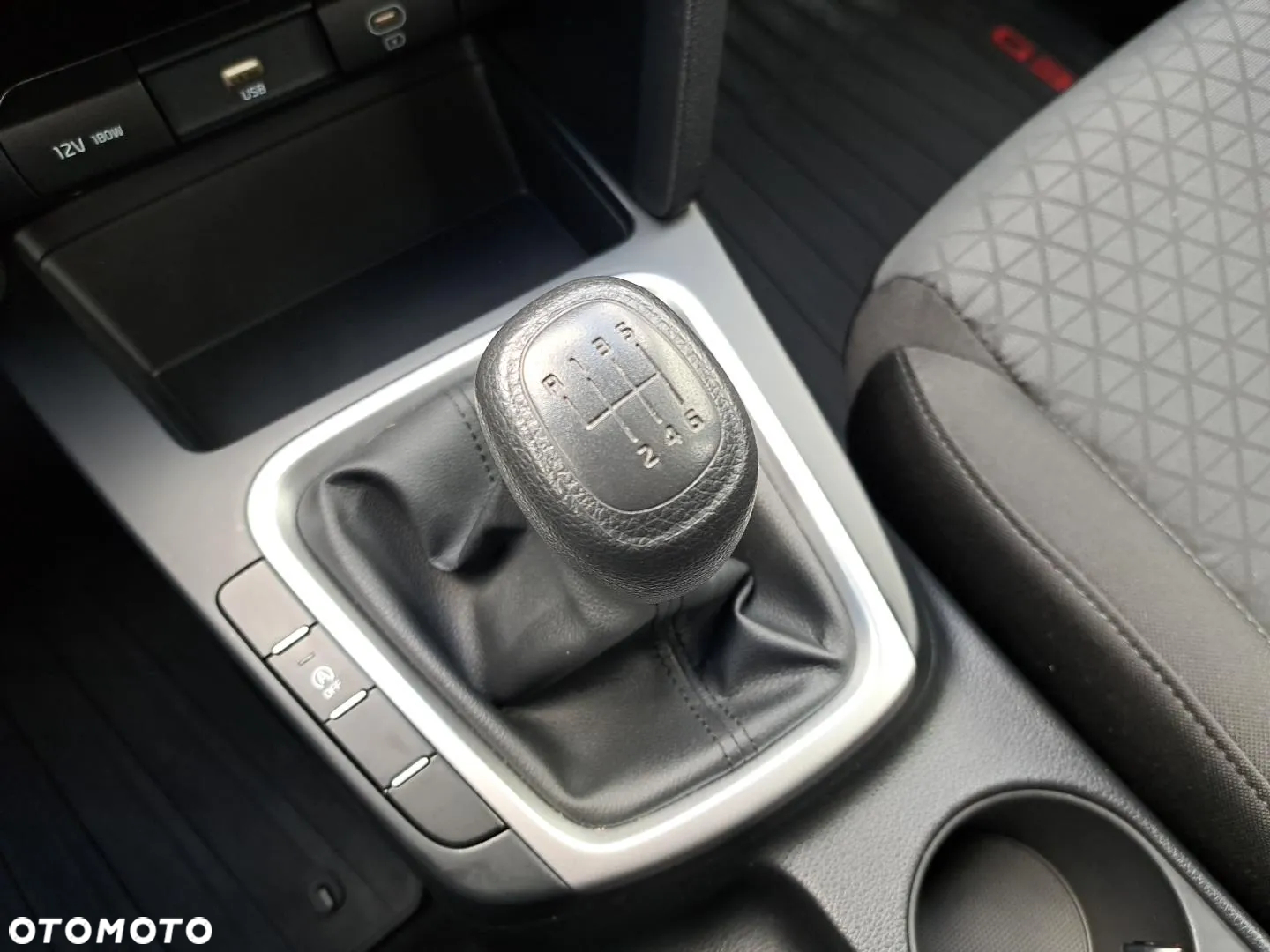 Kia Ceed 1.5 T-GDI S - 15