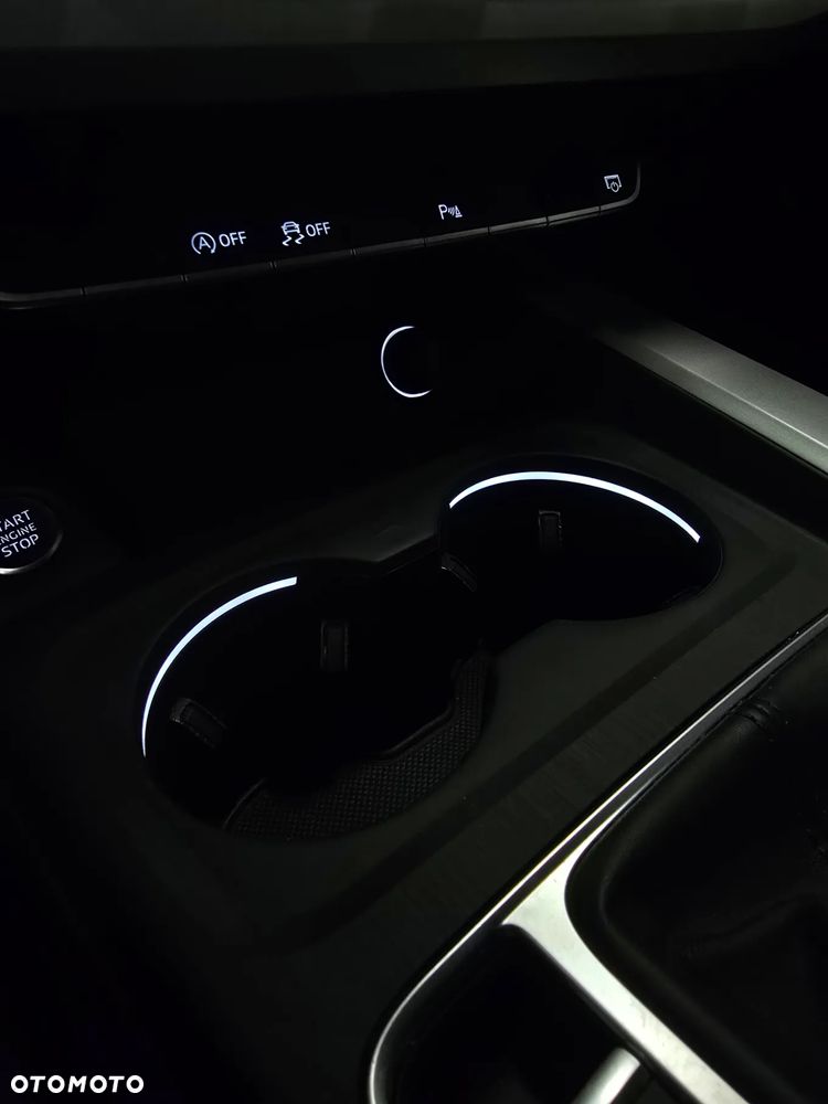 Audi A4 Avant 2.0 TDI sport - 17