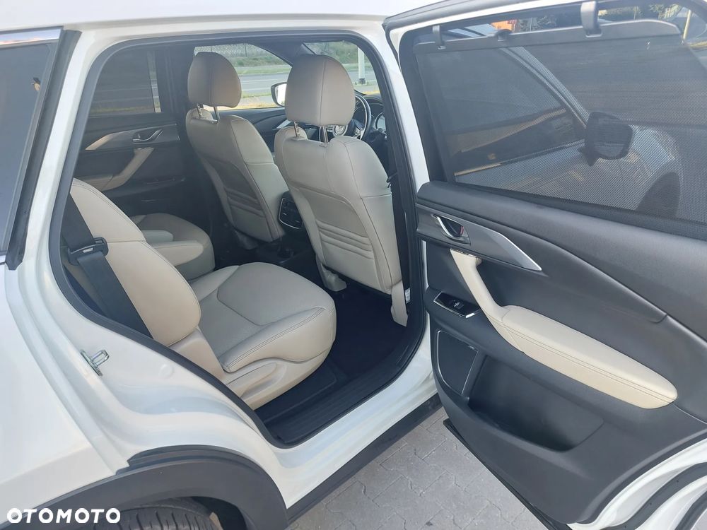 Mazda CX-9 - 9