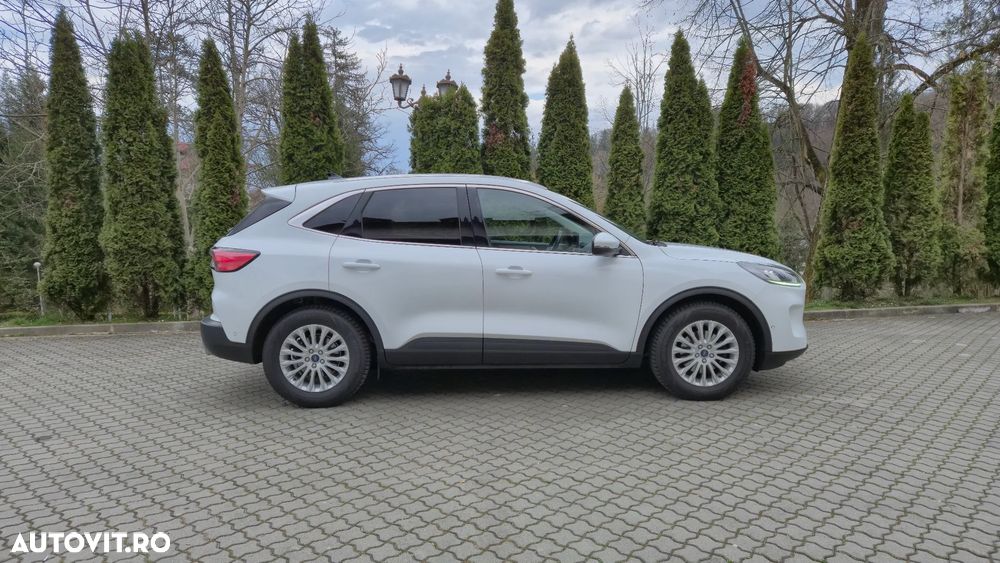 Ford Kuga 2.0 EcoBlue A8 AWD Titanium - 2