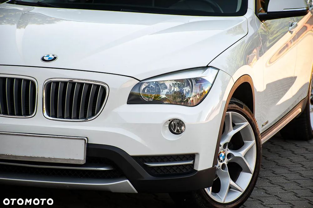 BMW X1 xDrive18d xLine - 14