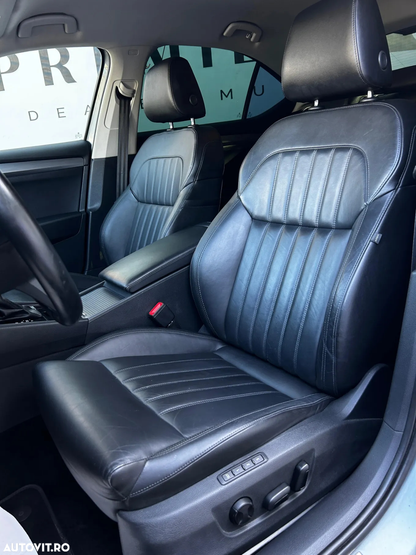 Skoda Superb 2.0 TDI DSG 4X4 Sportline - 2
