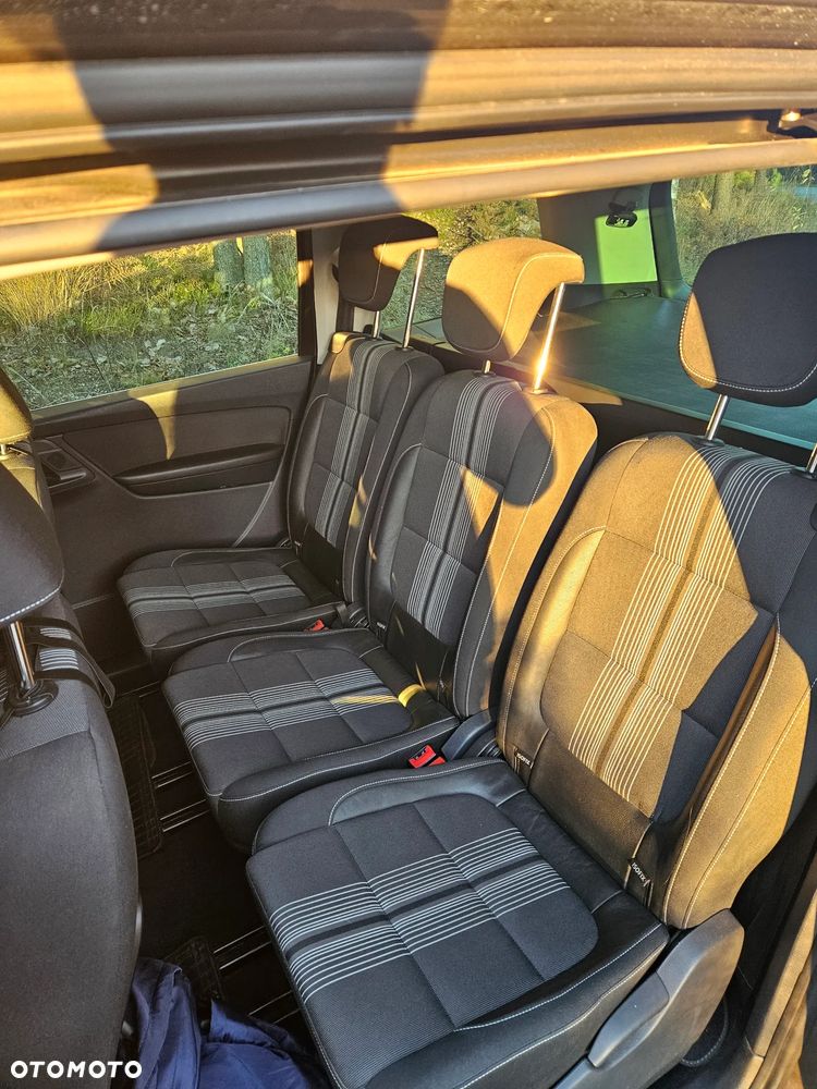 Volkswagen Sharan 2.0 TDI DSG BlueMotion Technology Match - 14