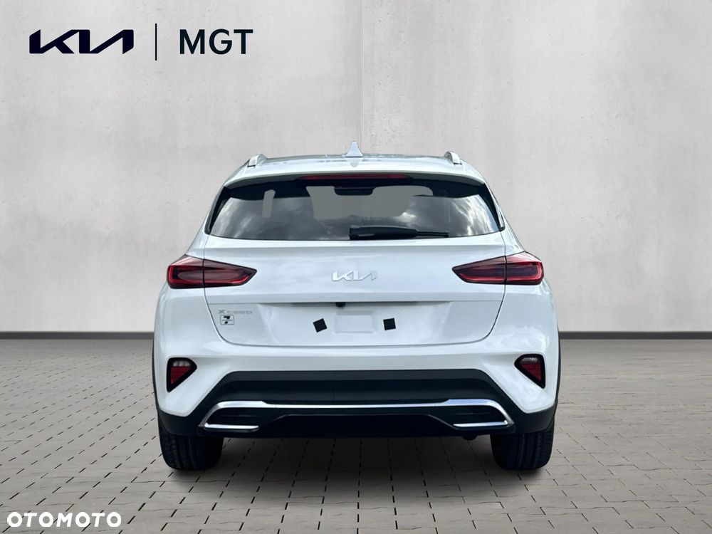 Kia XCeed 1.5 T-GDI Business Line DCT - 8