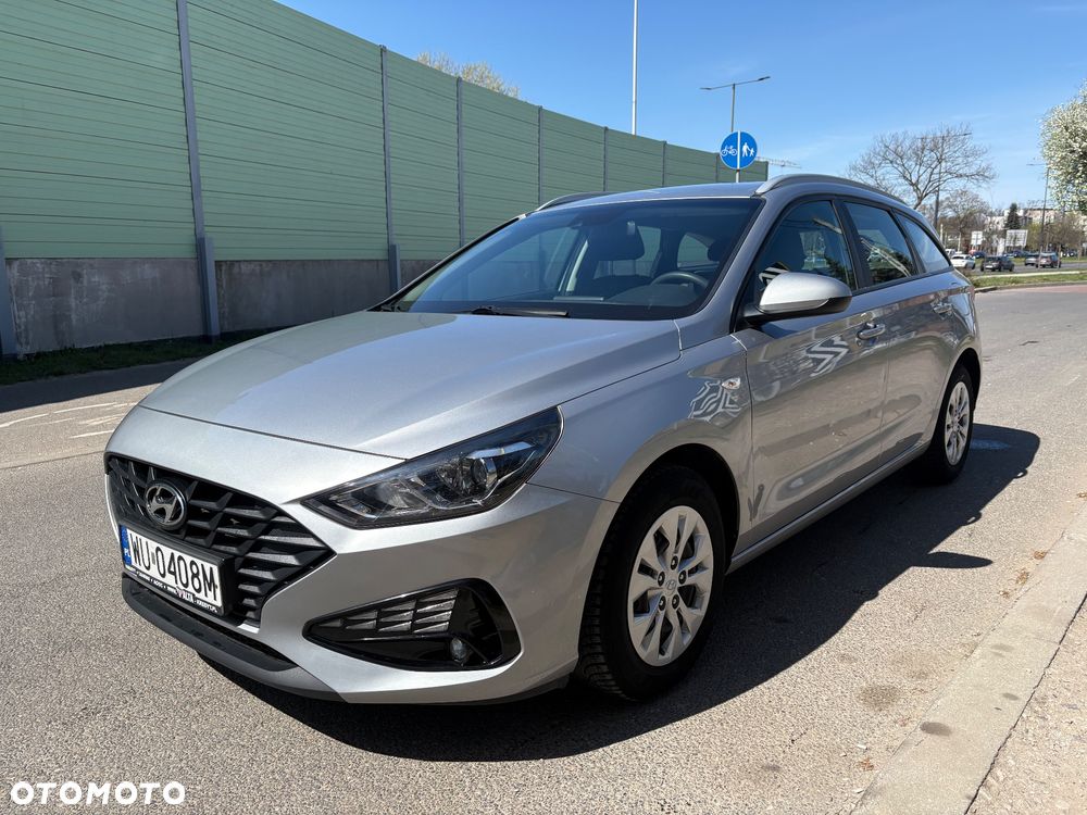 Hyundai i30 1.5 DPI Classic + - 4