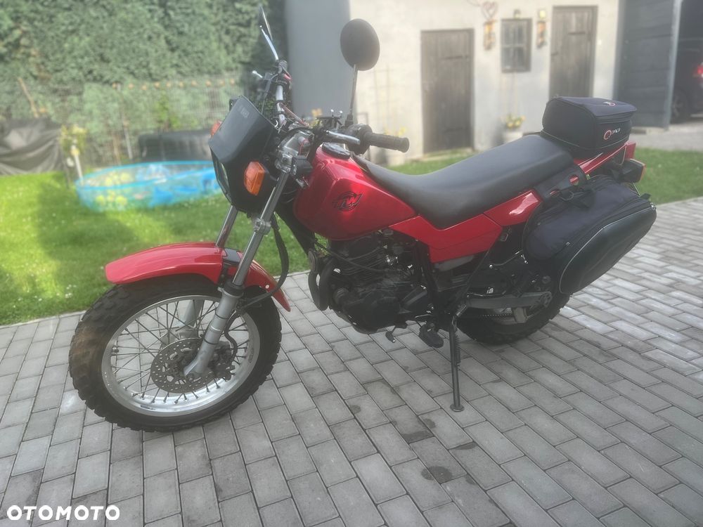 Yamaha TW - 8
