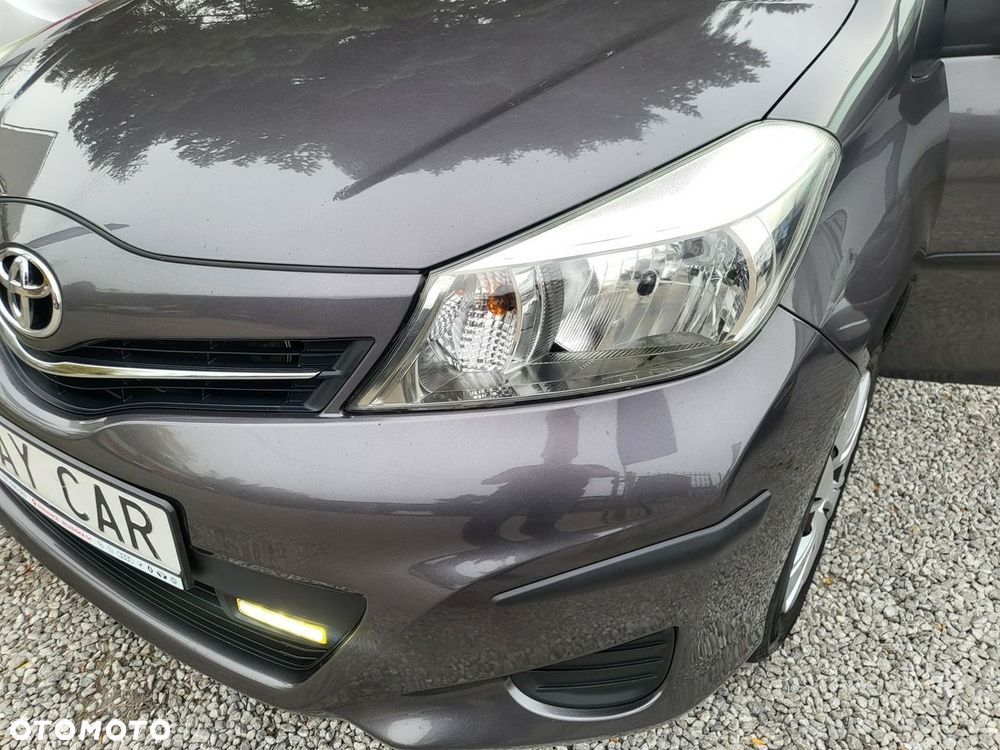 Toyota Yaris - 26