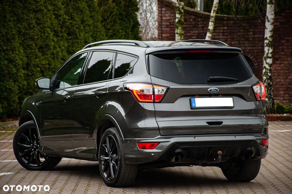 Ford Kuga - 11
