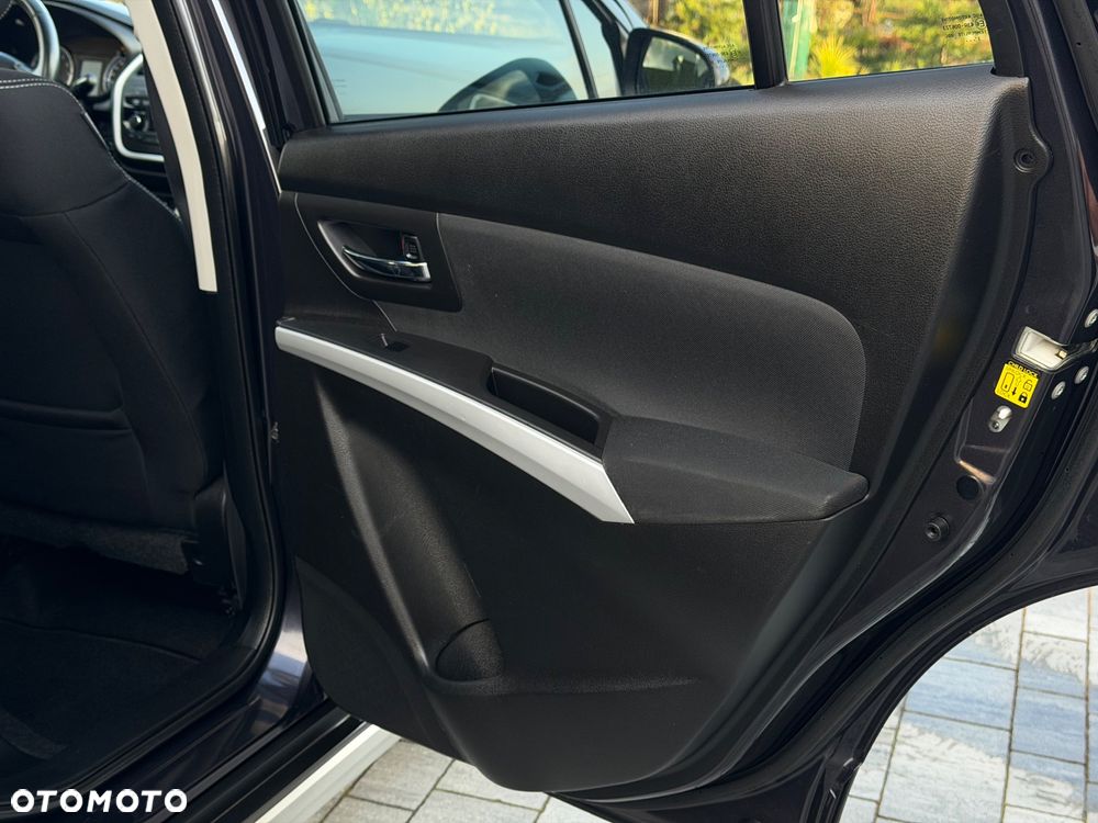 Suzuki SX4 S-Cross 1.6 VVT 4x2 limited - 30