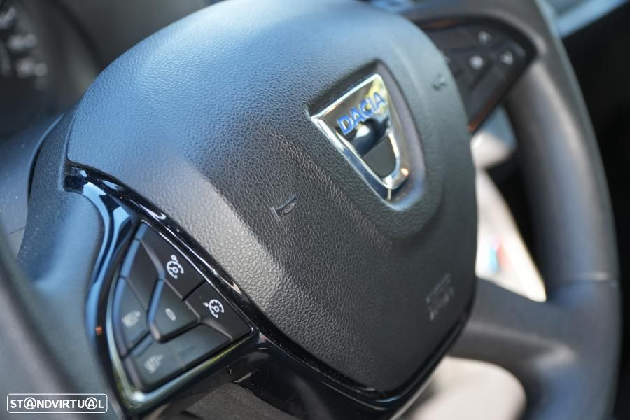 Dacia Sandero 1.0 SCe Essential - 11