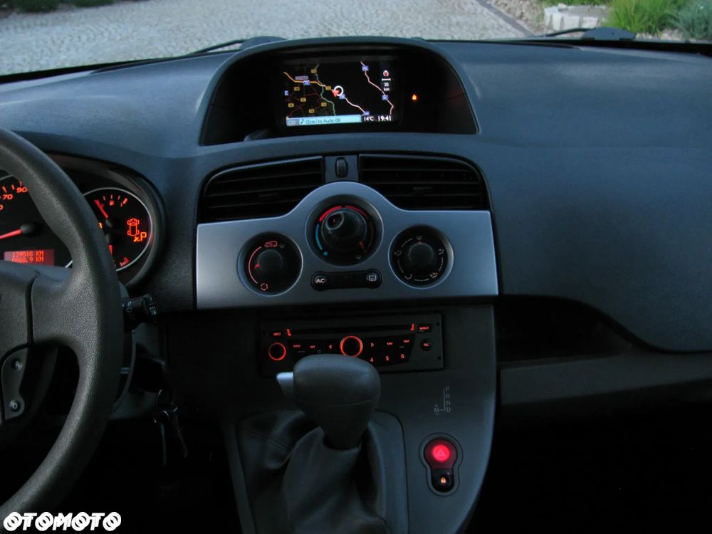 Renault Kangoo 1.6 16V Privilege Plus - 24