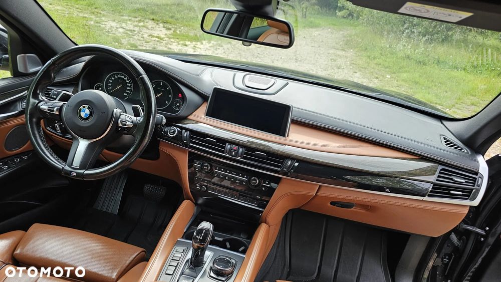BMW X6 xDrive40d - 15