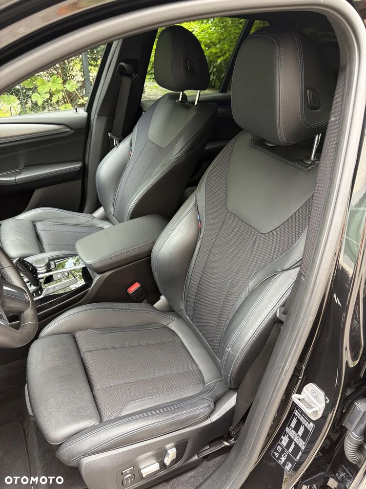 BMW X3 xDrive20d - 25