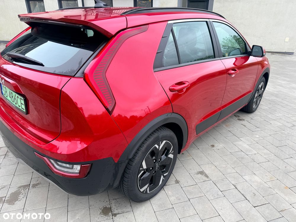 Kia Niro 64kWh M - 6
