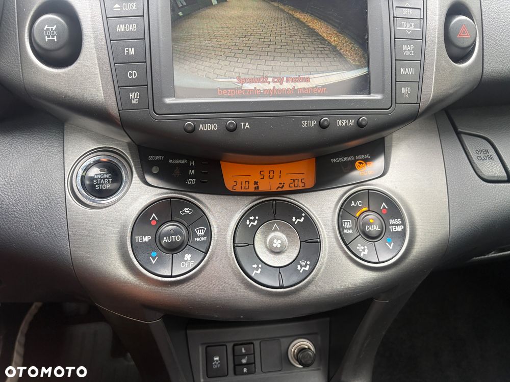 Toyota RAV4 2.2 D-4D Sol 180 - 20