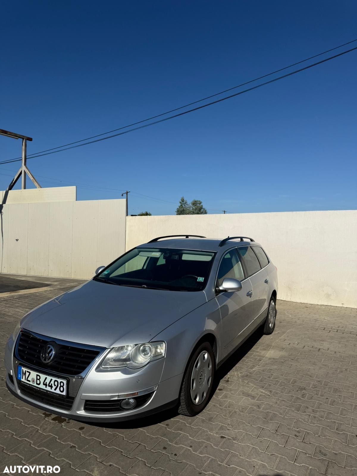 Volkswagen Passat Variant 2.0 TDI DPF DSG Comfortline - 1