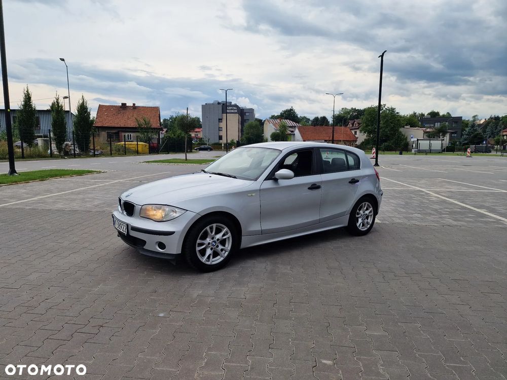 BMW Seria 1 116i - 33