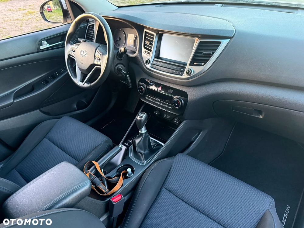 Hyundai Tucson blue 1.7 CRDi 2WD Classic - 8