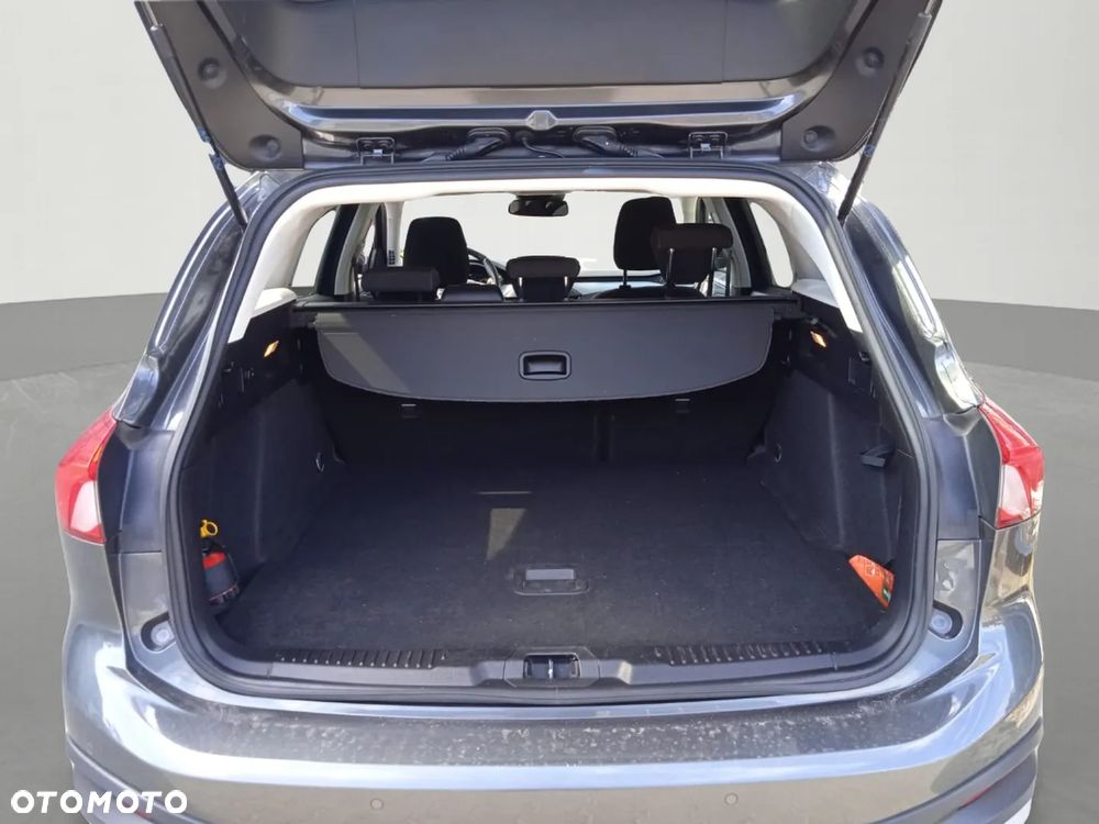 Ford Focus 1.5 EcoBoost Active - 32