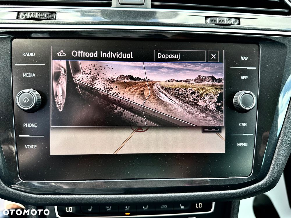 Volkswagen Tiguan 2,0 TSI OPF 4Motion DSG R-Line - 18