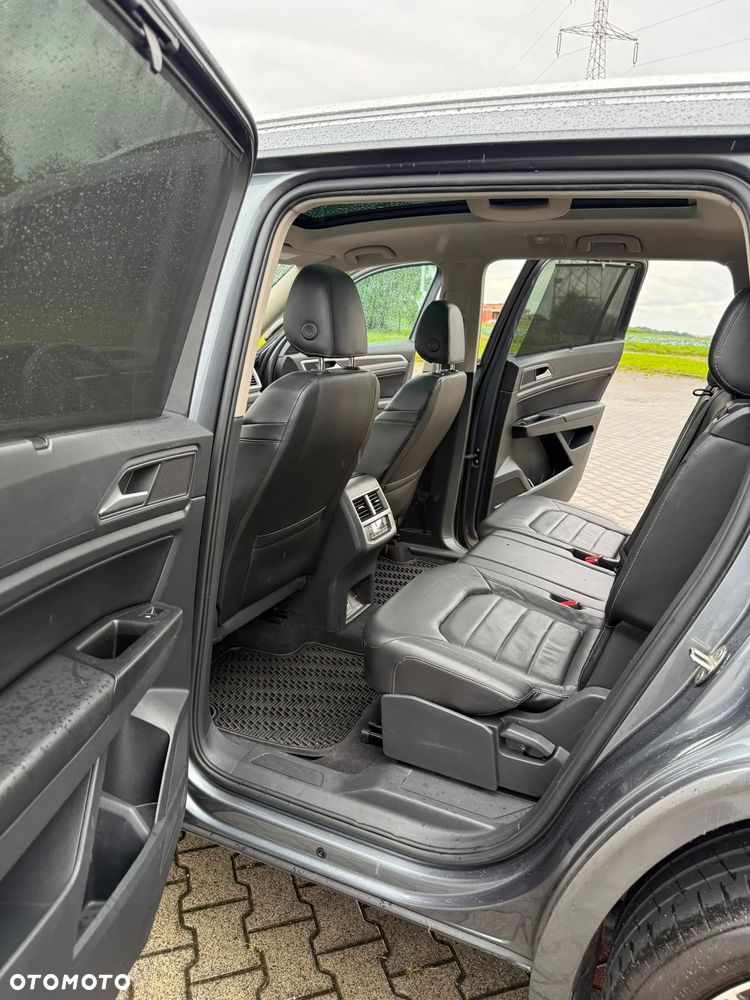 Volkswagen Atlas - 24