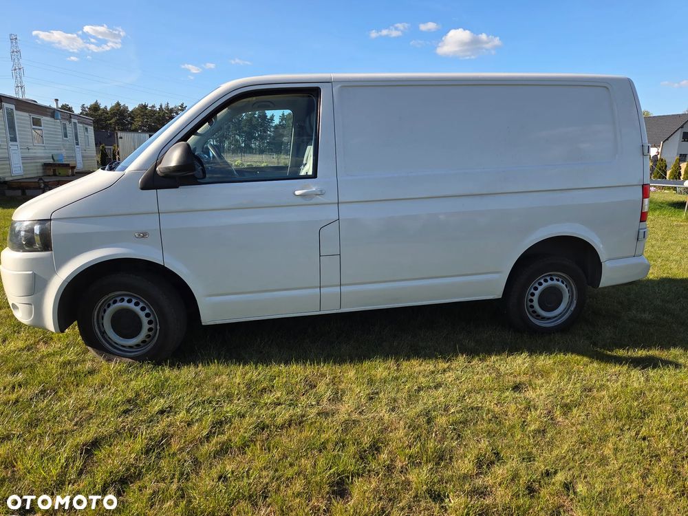Volkswagen T5 - 2