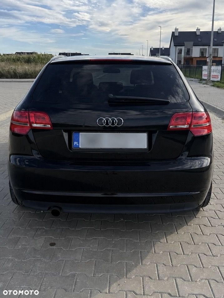 Audi A3 Sportback - 3