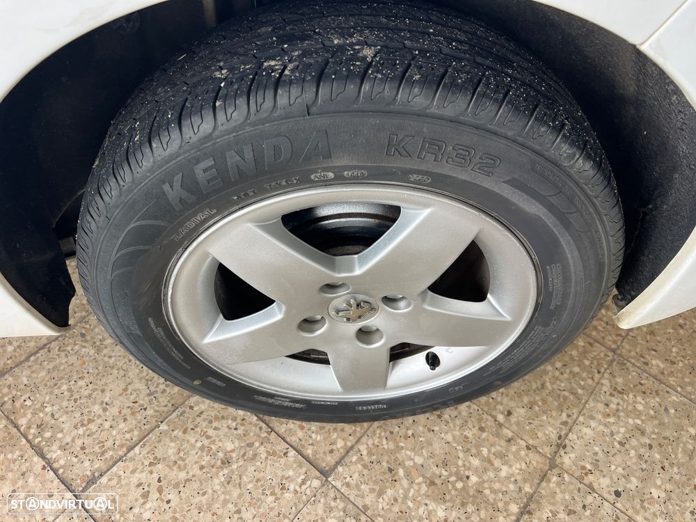 Peugeot 207 1.4 HDi Sport - 10