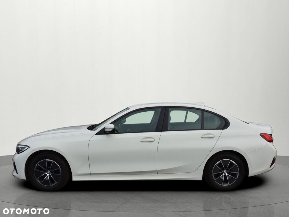 BMW Seria 3 318i Advantage sport - 6