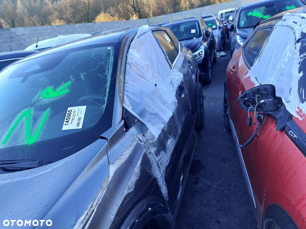 Nissan Qashqai 1.3 DIG-T Tekna DCT - 2