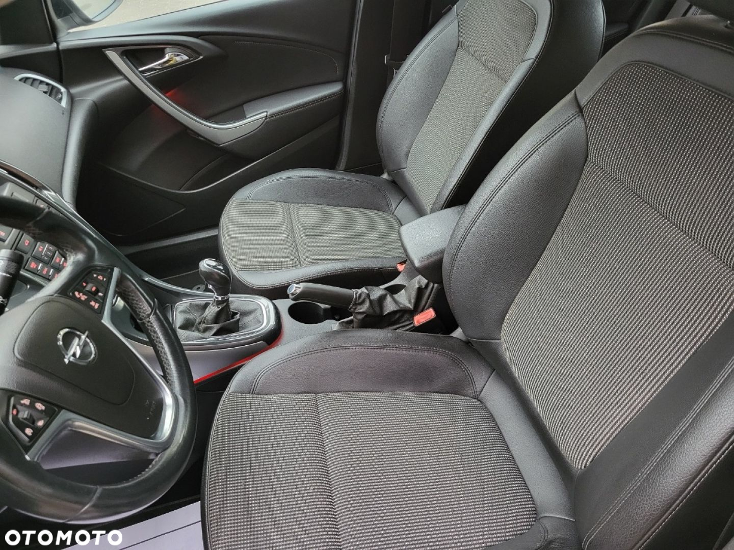 Opel Astra - 20