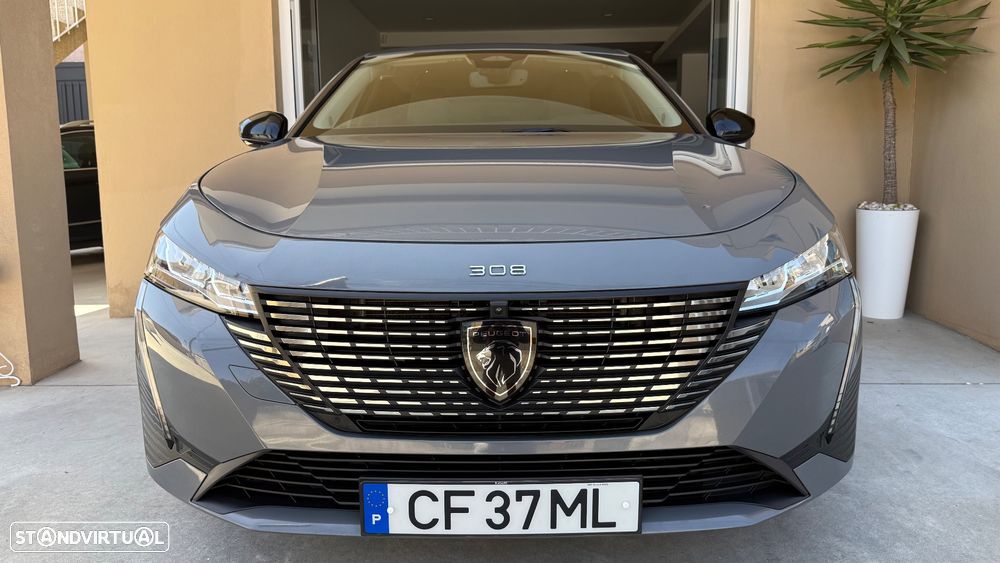 Peugeot 308 SW 1.6 Hybrid Allure e-EAT8 - 36