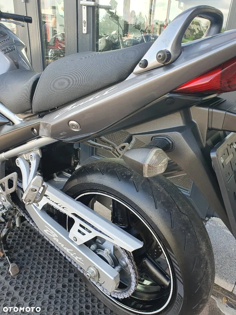 Suzuki Bandit - 16