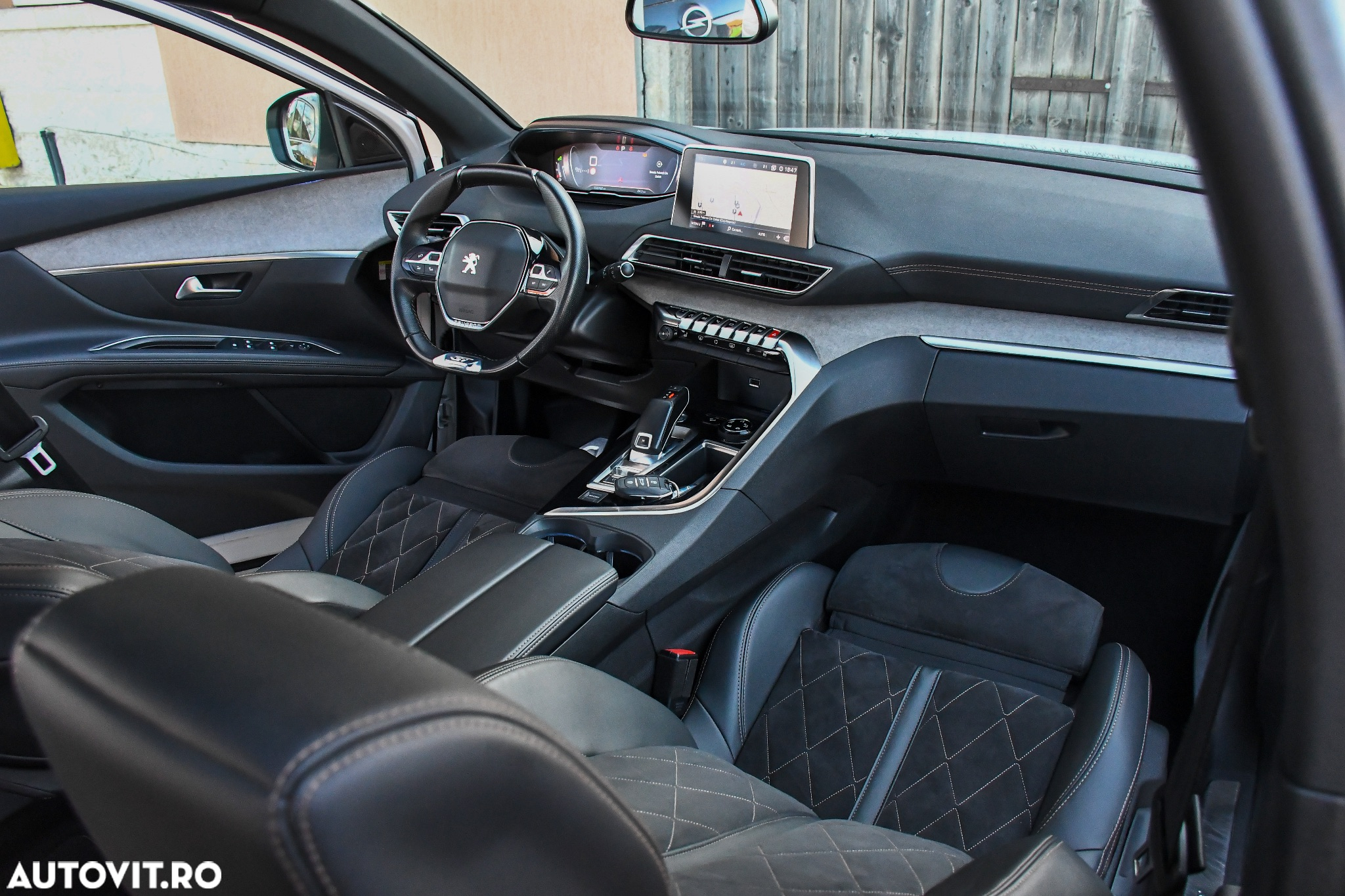 Peugeot 5008 2.0L BlueHDI EAT8 S&S GT - 6