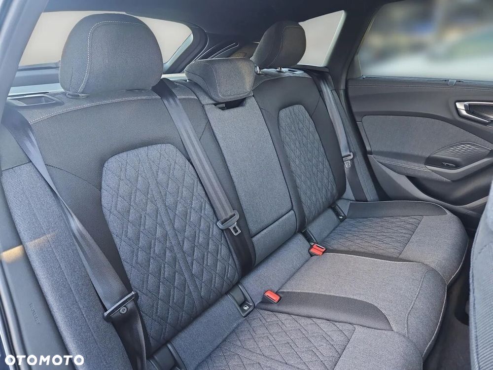 Audi A5 Avant TDI mHEV Quattro S tronic - 13