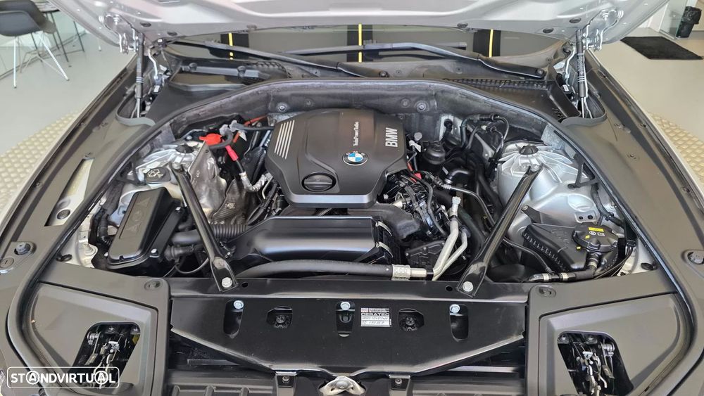 BMW 520 d Pack M Auto - 31